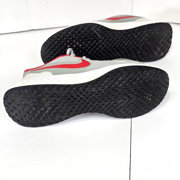 Nike Gray and Red Running Shoes - Picture 9 of 9